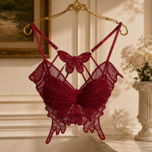 Butterfly Wine Top – bordowy koronkowy top z motylem