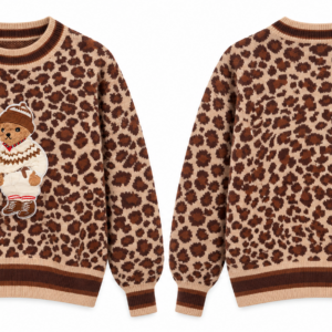 Sweter w panterkę z aplikacją misia
